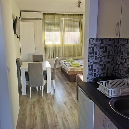 Apartmani Manila, Vauceri, Terme-Popust, Akva Park-Popust, Garazno Mesto Vrnjačka Banja Extérieur photo